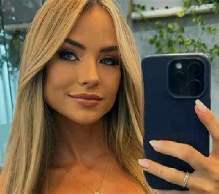 Abril 2 Villoruebo escort