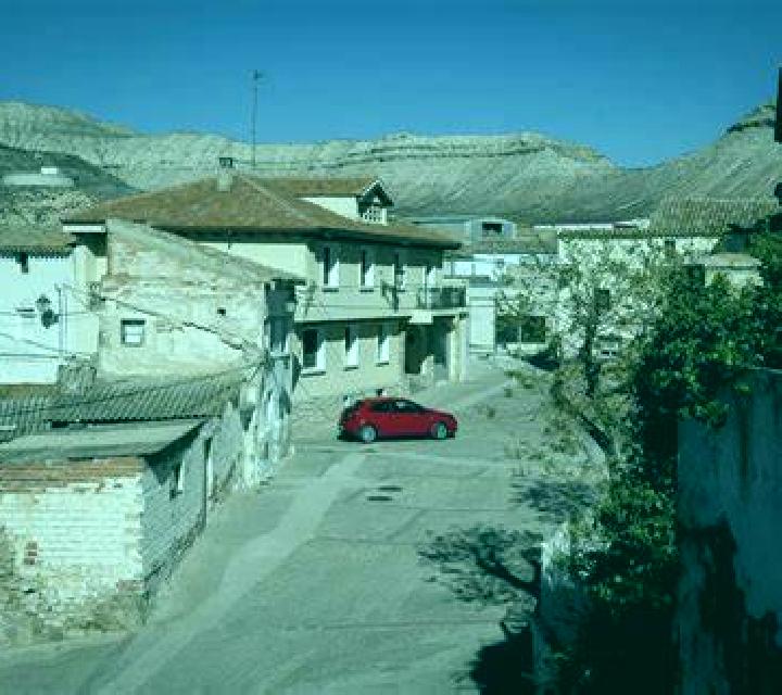 Abril 3 Coiros escort