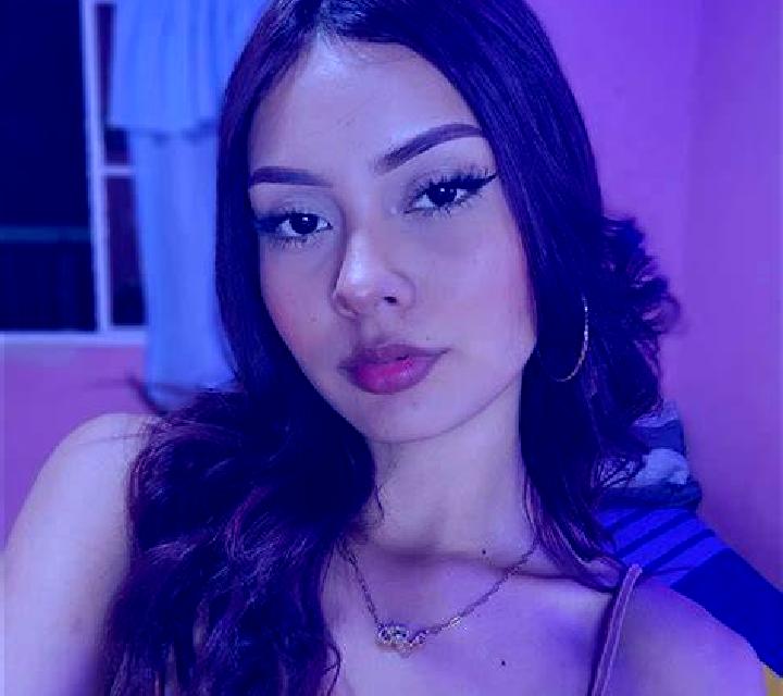 Abril 3 Saucelle escort