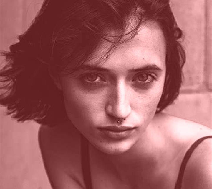 Abril Beraton escort