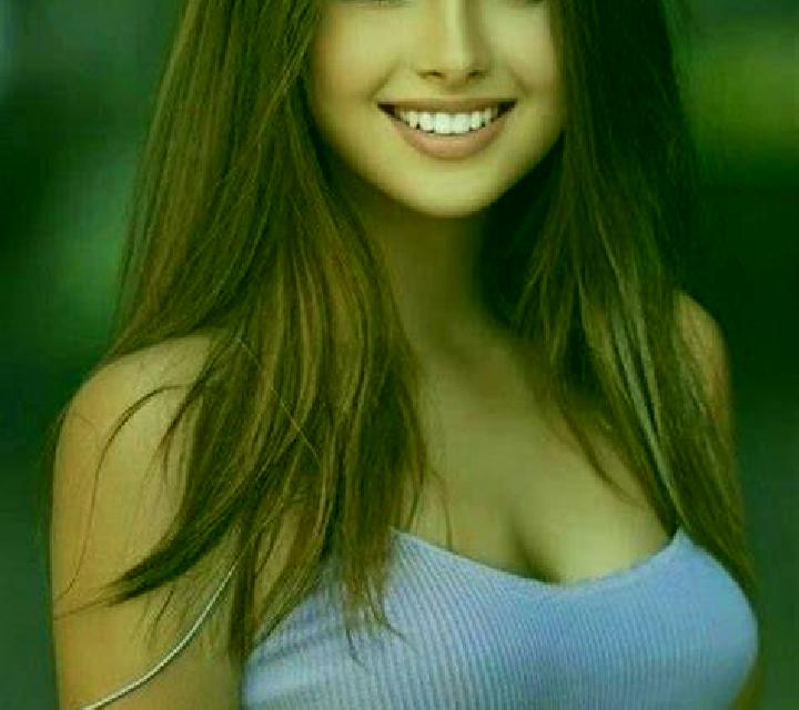 Abril Ojos-Albos escort