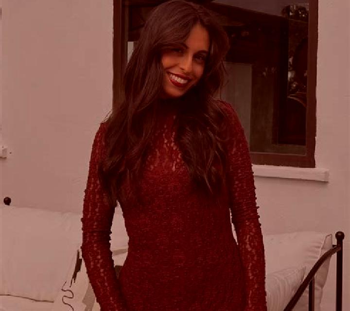 Abril Torre de Arcas escort