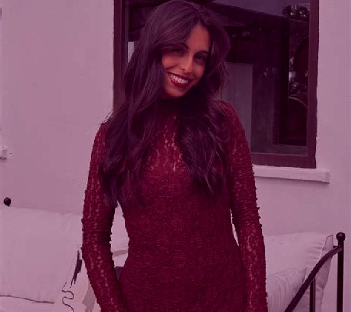 Abril Zuera escort