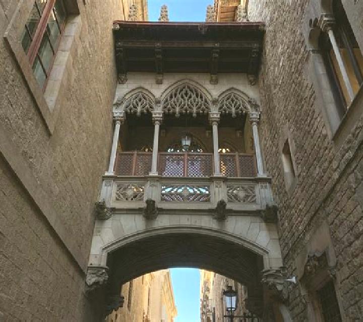 Adriana Atzeneta d Albaida escort