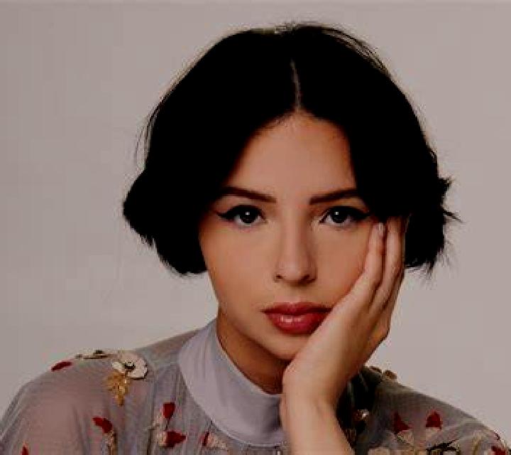 Adriana Mazaleon escort