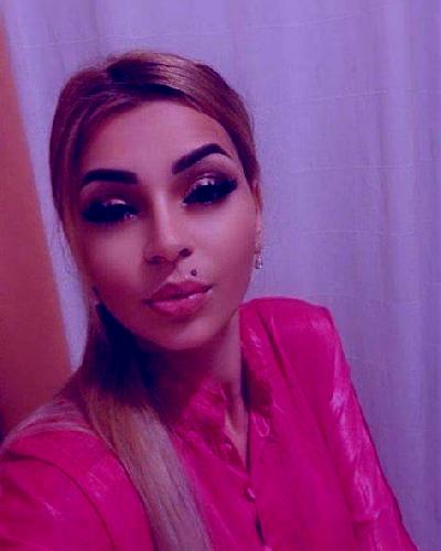 Adriana Olivella escort