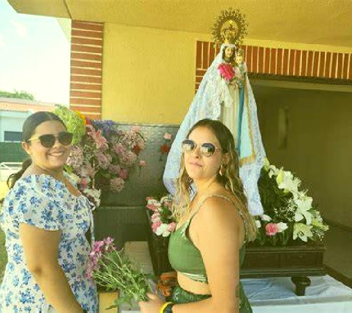 Alejandra Nazaret escort