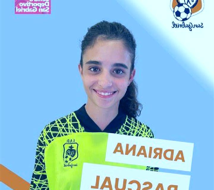 Andrea 3 Canamero escort