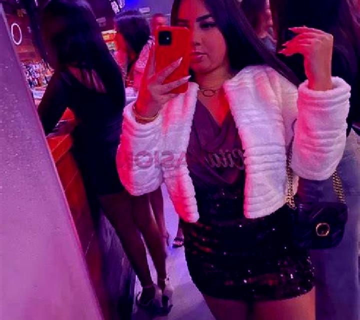 Aurora Cubillas de Rueda escort