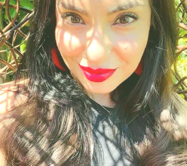 Camila 2 Rus escort