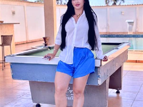 Camila Igries escort