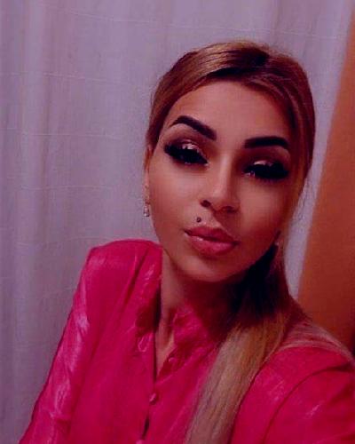 Camila L Alcudia escort
