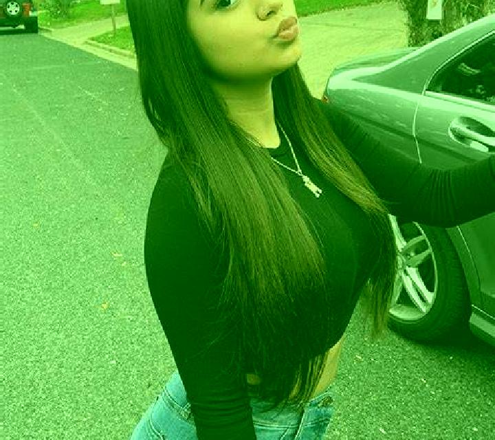 Carla 3 Montroy escort