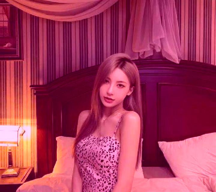 Carla Torredembarra escort