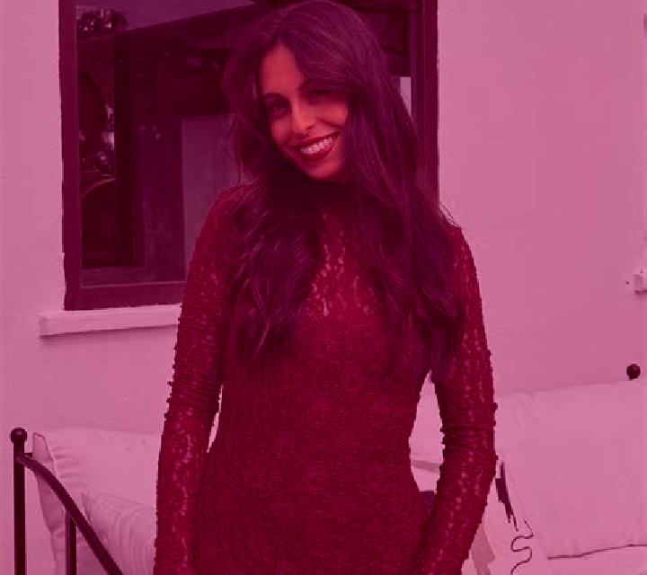Carmen Sanet y Negrals escort