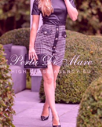 Cayetana Olves escort
