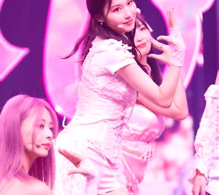 Cecilia Puebla de Alcocer escort