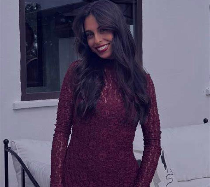 Claudia Linyola escort