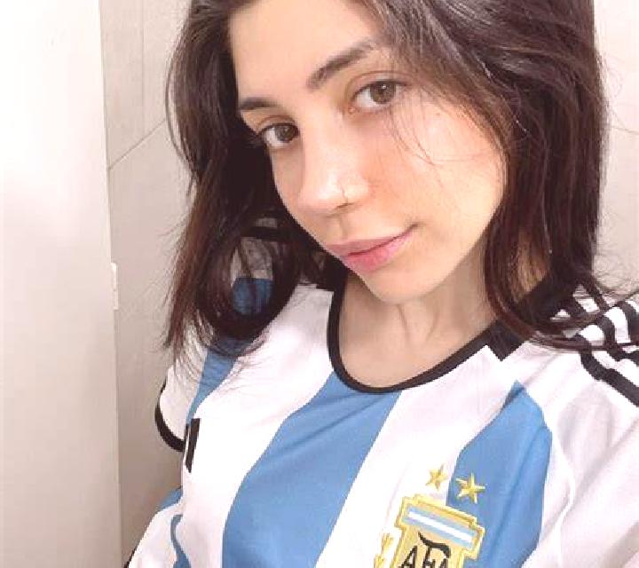 Claudia Santibanez de Ecla escort
