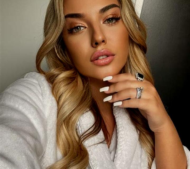 Diana 3 Urda escort