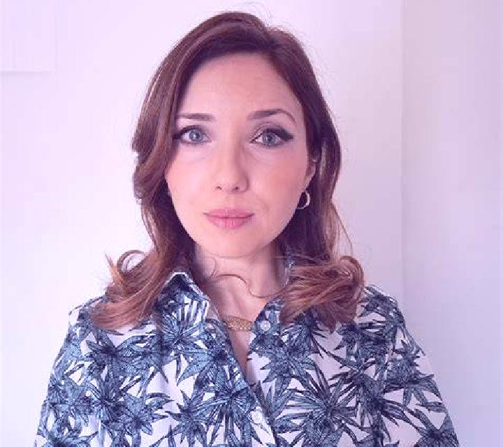 Elena Camporrobles escort
