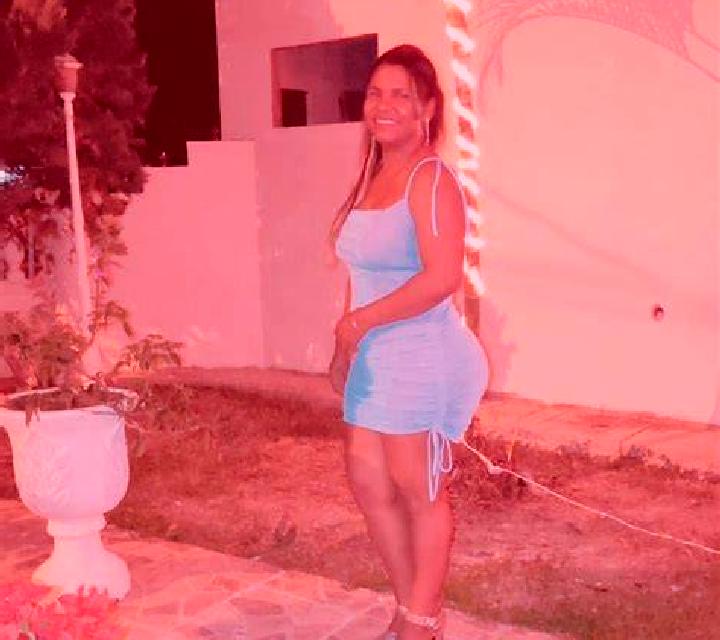 Elena Loarre escort