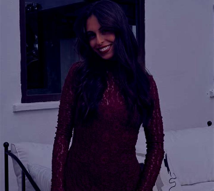 Emilia 3 Moros escort