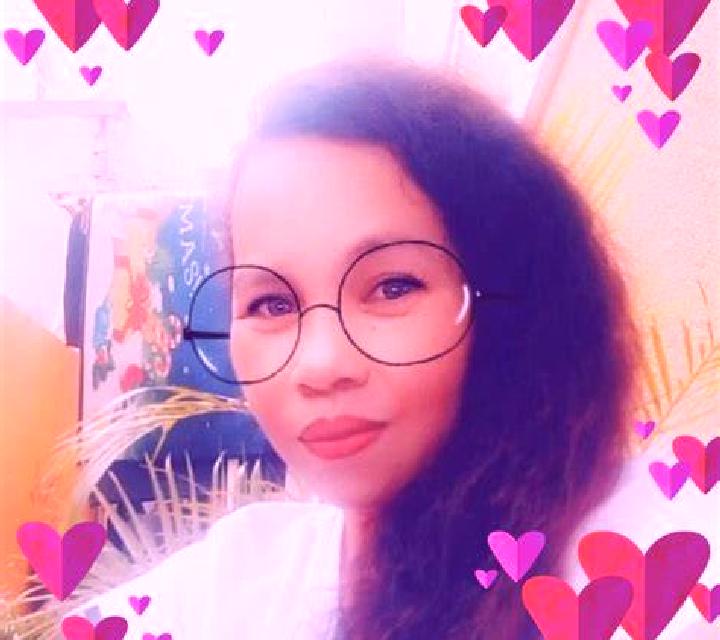 Emilia Periana escort
