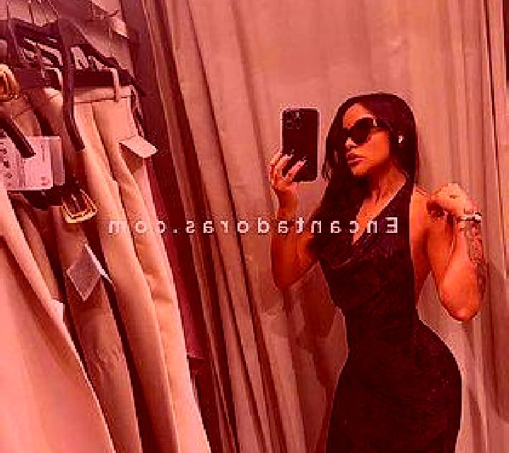 Estrella Ayora escort