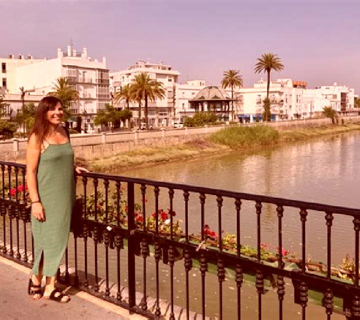 Florencia 3 El Cuervo escort