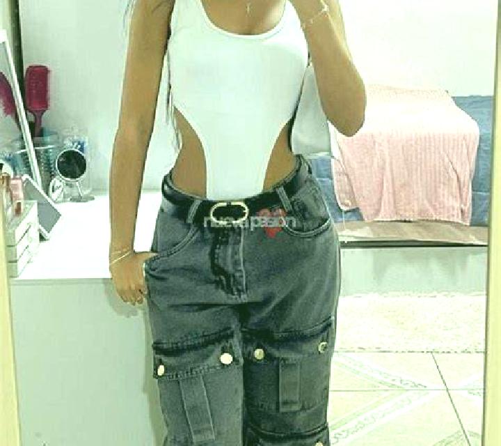 Giulia 3 Perilla de Castro escort