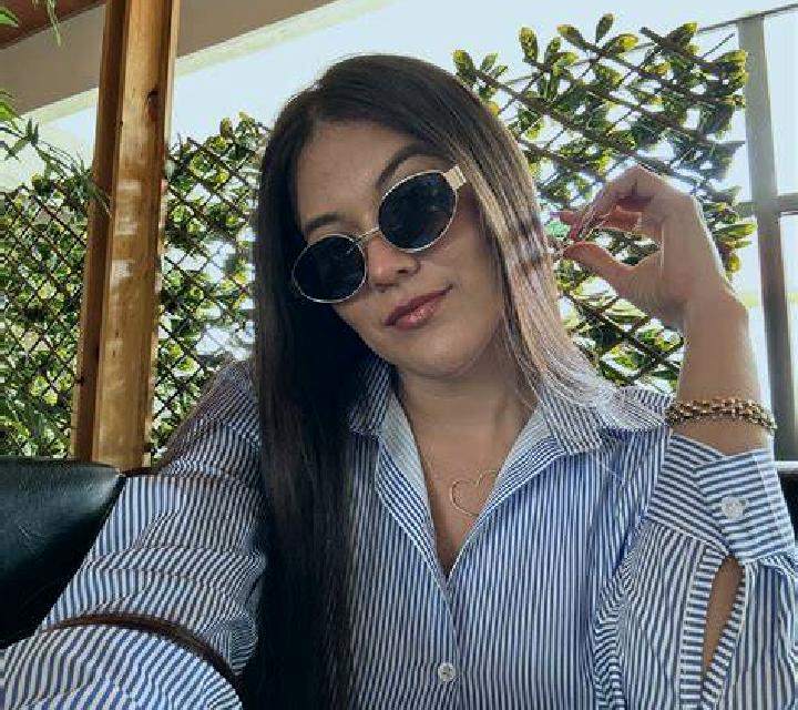 Giulia 3 Villamuelas escort