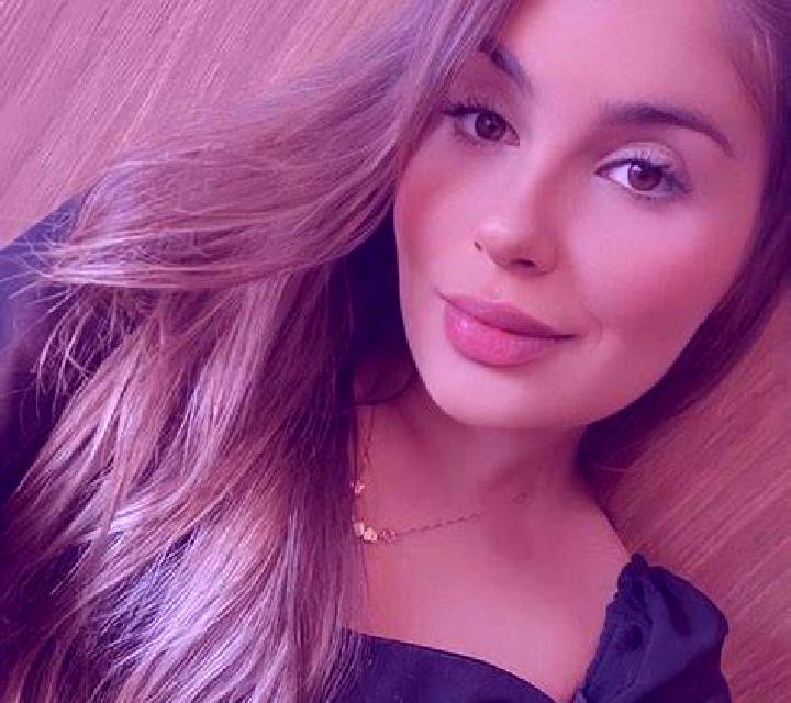Giulia 3 Villaralbo escort