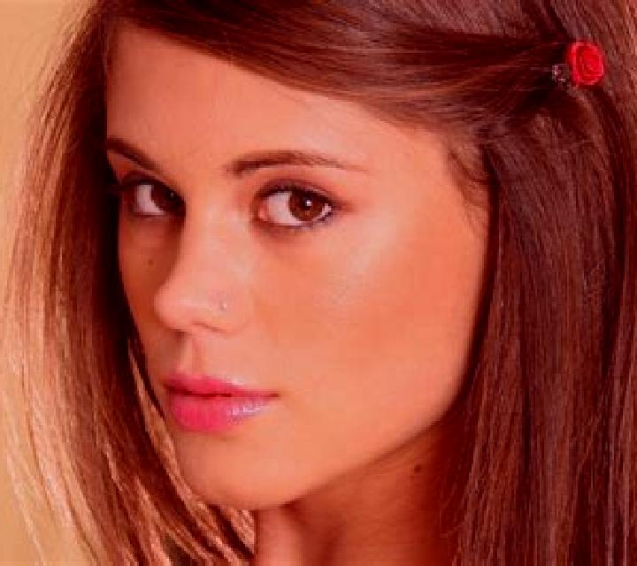 Isabela 3 Bunuel escort
