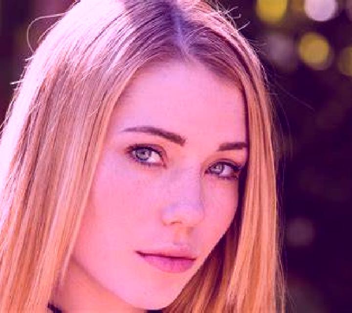 Isabella 2 Castro escort