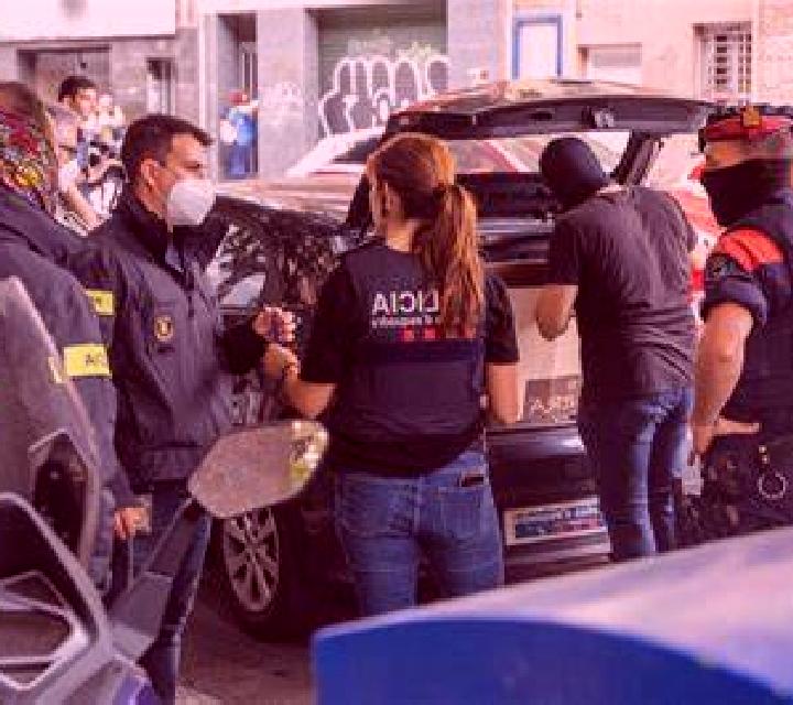 Isabella 2 Trefacio escort
