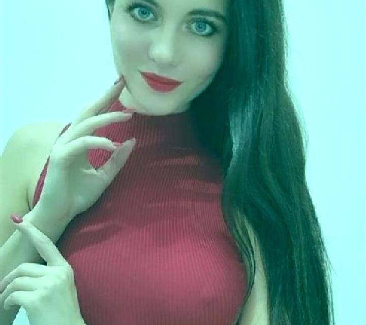 Isabella 3 Escuzar escort