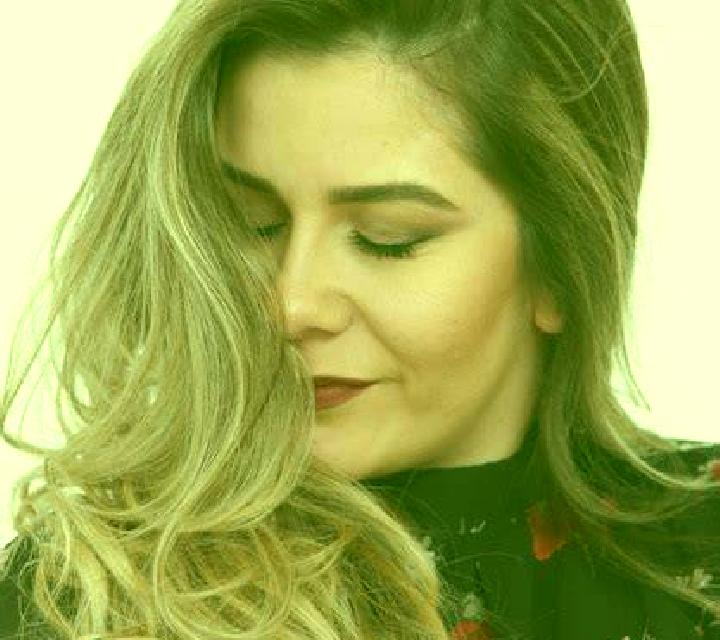 Isabella Hoyocasero escort