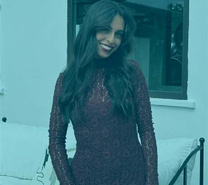 Jade 2 Pelahustan escort