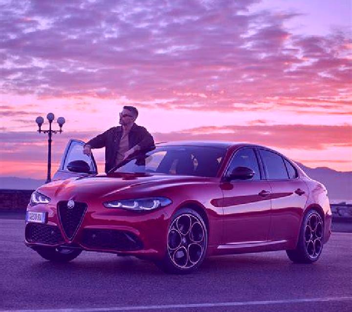 Jade 3 Jete escort