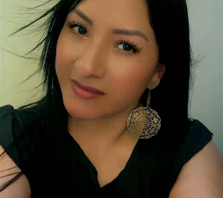 Josefina Lezaun escort
