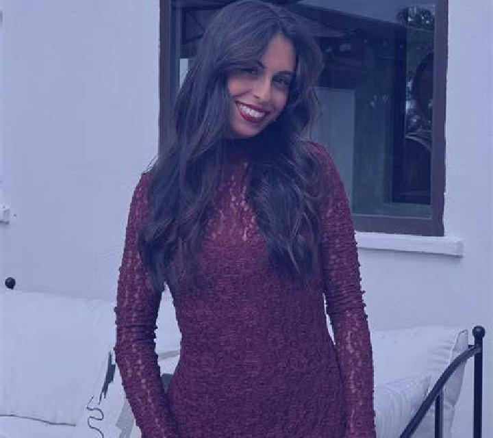 Julia 2 Vierlas escort