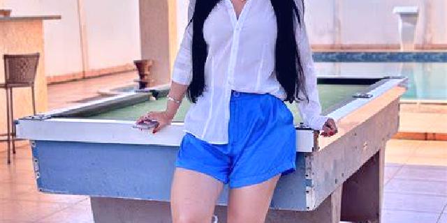 Julia 3 Labuerda escort