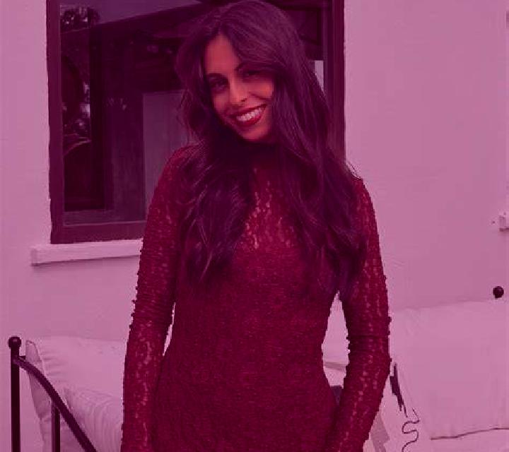 Julia Abella de la Conca escort