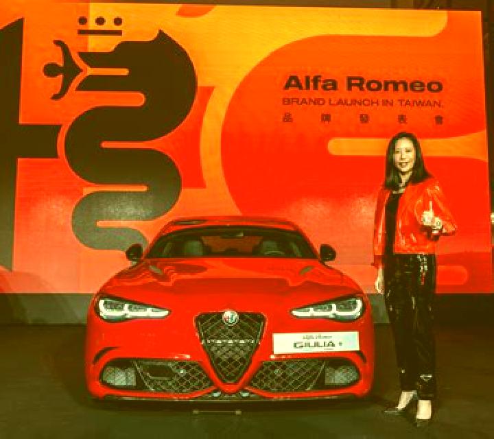 Katia 2 Valdes escort