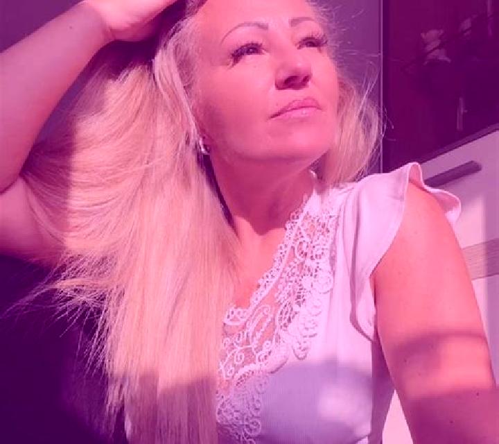 Laia Museros escort
