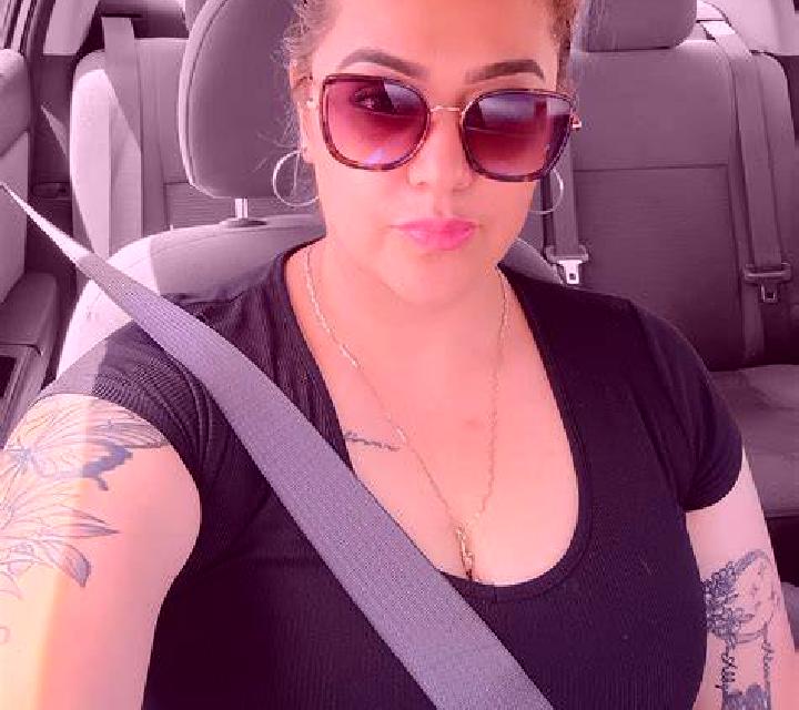 Lola 2 Legarda escort