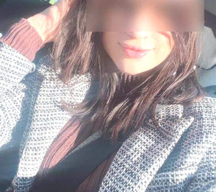 Lola 2 Lierganes escort
