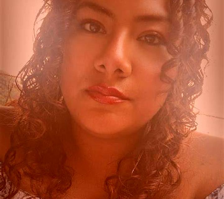 Lorena Aribe escort