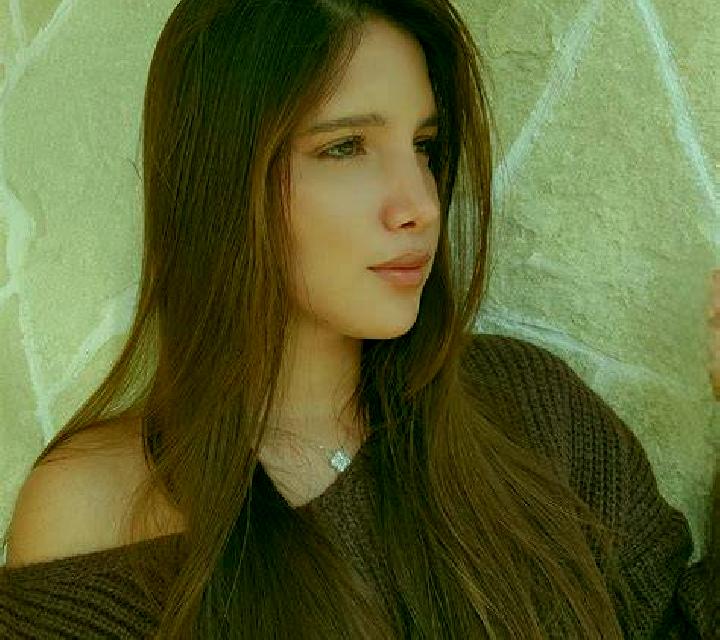 Lucía 3 Badules escort